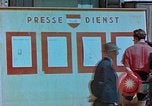 Standbild news Reklametafeln Österreich, 1945, aus Sekunde 11 historischem Filmmaterial Videoclip 65675026243