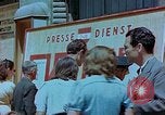 Standbild news Reklametafeln Österreich, 1945, aus Sekunde 16 historischem Filmmaterial Videoclip 65675026243