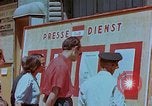 Standbild news Reklametafeln Österreich, 1945, aus Sekunde 28 historischem Filmmaterial Videoclip 65675026243