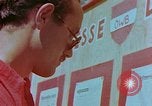 Standbild news Reklametafeln Österreich, 1945, aus Sekunde 31 historischem Filmmaterial Videoclip 65675026243
