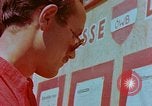 Standbild news Reklametafeln Österreich, 1945, aus Sekunde 44 historischem Filmmaterial Videoclip 65675026243