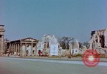 Immagine di Bombardare gli edifici danneggiati Berlino Germania, 1945, secondo 14 filmato di repertorio 65675026244