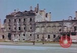 Immagine di Bombardare gli edifici danneggiati Berlino Germania, 1945, secondo 22 filmato di repertorio 65675026244