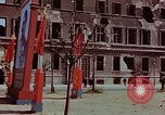 Immagine di Bombardare gli edifici danneggiati Berlino Germania, 1945, secondo 50 filmato di repertorio 65675026244