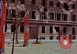 Immagine di Bombardare gli edifici danneggiati Berlino Germania, 1945, secondo 51 filmato di repertorio 65675026244