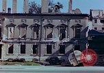 Immagine di Bombardare gli edifici danneggiati Berlino Germania, 1945, secondo 62 filmato di repertorio 65675026244