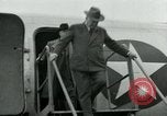 Standbild Herbert Hoover Atsugi in Japan, 1946, aus Sekunde 16 historischem Filmmaterial Videoclip 65675026249