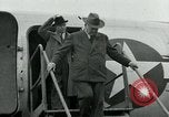 Standbild Herbert Hoover Atsugi in Japan, 1946, aus Sekunde 17 historischem Filmmaterial Videoclip 65675026249