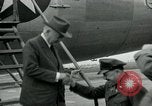 Standbild Herbert Hoover Atsugi in Japan, 1946, aus Sekunde 24 historischem Filmmaterial Videoclip 65675026249