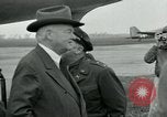 Standbild Herbert Hoover Atsugi in Japan, 1946, aus Sekunde 31 historischem Filmmaterial Videoclip 65675026249