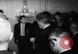 Immagine di Sandy Koufax si ritira dal baseball Los Angeles California USA, 1966, secondo 7 filmato di repertorio 65675026293