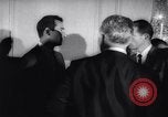 Immagine di Sandy Koufax si ritira dal baseball Los Angeles California USA, 1966, secondo 24 filmato di repertorio 65675026293