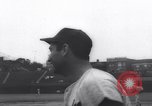 Immagine di Sandy Koufax si ritira dal baseball Los Angeles California USA, 1966, secondo 26 filmato di repertorio 65675026293