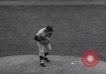 Immagine di Sandy Koufax si ritira dal baseball Los Angeles California USA, 1966, secondo 33 filmato di repertorio 65675026293