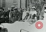 Standbild König George V und Königin besuchen verletzte amerikanische Soldaten Kent England, 1918, aus Sekunde 29 historischem Filmmaterial Videoclip 65675026314