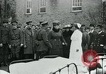 Standbild König George V und Königin besuchen verletzte amerikanische Soldaten Kent England, 1918, aus Sekunde 47 historischem Filmmaterial Videoclip 65675026314