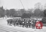 Immagine di Scuola bambini dimostrano Berlino Germania, 1919, secondo 8 filmato di repertorio 65675026325