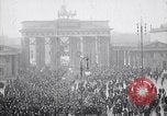 Immagine di Dimostranti comunista Berlino Germania, 1919, secondo 5 filmato di repertorio 65675026326