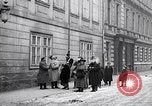 Image des officiers militaires Berlin Allemagne, 1919, de la seconde 8 séquences d'archives historiques vidéo 65675026333