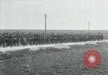 Standbild 137 Infanterie Frankreich, 1918, aus Sekunde 3 historischem Filmmaterial Videoclip 65675026339