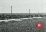 Standbild 137 Infanterie Frankreich, 1918, aus Sekunde 7 historischem Filmmaterial Videoclip 65675026339