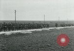 Standbild 137 Infanterie Frankreich, 1918, aus Sekunde 8 historischem Filmmaterial Videoclip 65675026339