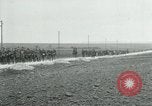 Standbild 137 Infanterie Frankreich, 1918, aus Sekunde 13 historischem Filmmaterial Videoclip 65675026339