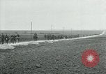 Standbild 137 Infanterie Frankreich, 1918, aus Sekunde 18 historischem Filmmaterial Videoclip 65675026339