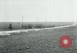 Standbild 137 Infanterie Frankreich, 1918, aus Sekunde 28 historischem Filmmaterial Videoclip 65675026339