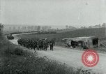 Standbild 137 Infanterie Frankreich, 1918, aus Sekunde 31 historischem Filmmaterial Videoclip 65675026339