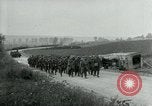 Standbild 137 Infanterie Frankreich, 1918, aus Sekunde 36 historischem Filmmaterial Videoclip 65675026339
