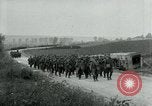 Standbild 137 Infanterie Frankreich, 1918, aus Sekunde 38 historischem Filmmaterial Videoclip 65675026339