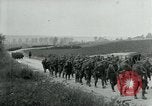 Standbild 137 Infanterie Frankreich, 1918, aus Sekunde 49 historischem Filmmaterial Videoclip 65675026339