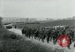 Standbild 137 Infanterie Frankreich, 1918, aus Sekunde 50 historischem Filmmaterial Videoclip 65675026339