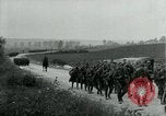 Standbild 137 Infanterie Frankreich, 1918, aus Sekunde 58 historischem Filmmaterial Videoclip 65675026339