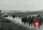 Standbild 137 Infanterie Frankreich, 1918, aus Sekunde 60 historischem Filmmaterial Videoclip 65675026339