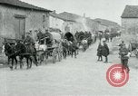 Standbild 128th Field Artillery Truppen Courouvre Frankreich, 1918, aus Sekunde 23 historischem Filmmaterial Videoclip 65675026340