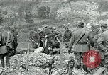 Immagine di Cerimonia di sepoltura in American forza expeditionary cimitero prima guerra mondiale Cheppy Francia, 1918, secondo 33 filmato di repertorio 65675026362