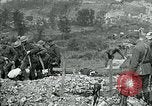 Immagine di Cerimonia di sepoltura in American forza expeditionary cimitero prima guerra mondiale Cheppy Francia, 1918, secondo 37 filmato di repertorio 65675026362