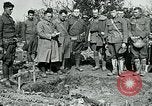 Standbild American Expeditionary Force Friedhöfe Frankreich, 1918, aus Sekunde 45 historischem Filmmaterial Videoclip 65675026363