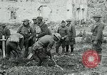 Standbild American Expeditionary Force Friedhöfe Frankreich, 1918, aus Sekunde 3 historischem Filmmaterial Videoclip 65675026364