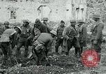 Standbild American Expeditionary Force Friedhöfe Frankreich, 1918, aus Sekunde 13 historischem Filmmaterial Videoclip 65675026364
