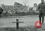 Standbild American Expeditionary Force Friedhöfe Frankreich, 1918, aus Sekunde 60 historischem Filmmaterial Videoclip 65675026364