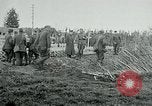 Standbild American Expeditionary Force Friedhöfe Frankreich, 1918, aus Sekunde 18 historischem Filmmaterial Videoclip 65675026365