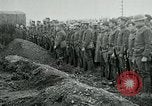 Standbild American Expeditionary Force Friedhöfe Frankreich, 1918, aus Sekunde 32 historischem Filmmaterial Videoclip 65675026365