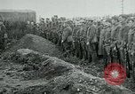 Standbild American Expeditionary Force Friedhöfe Frankreich, 1918, aus Sekunde 34 historischem Filmmaterial Videoclip 65675026365