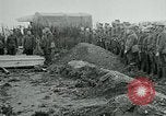 Standbild American Expeditionary Force Friedhöfe Frankreich, 1918, aus Sekunde 41 historischem Filmmaterial Videoclip 65675026365