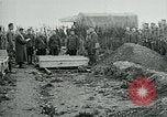 Standbild American Expeditionary Force Friedhöfe Frankreich, 1918, aus Sekunde 47 historischem Filmmaterial Videoclip 65675026365