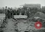 Standbild American Expeditionary Force Friedhöfe Frankreich, 1918, aus Sekunde 54 historischem Filmmaterial Videoclip 65675026365