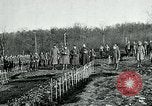 Standbild Ersten Weltkrieg American Expeditionary Force Friedhof Bois de Etraye Frankreich, 1918, aus Sekunde 1 historischem Filmmaterial Videoclip 65675026366